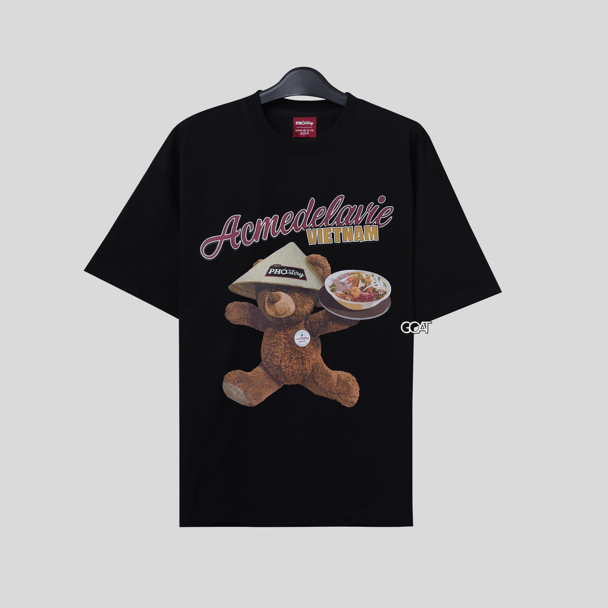 ADLV X PHO STORY SERVING BEAR TSHIRT - BLACK