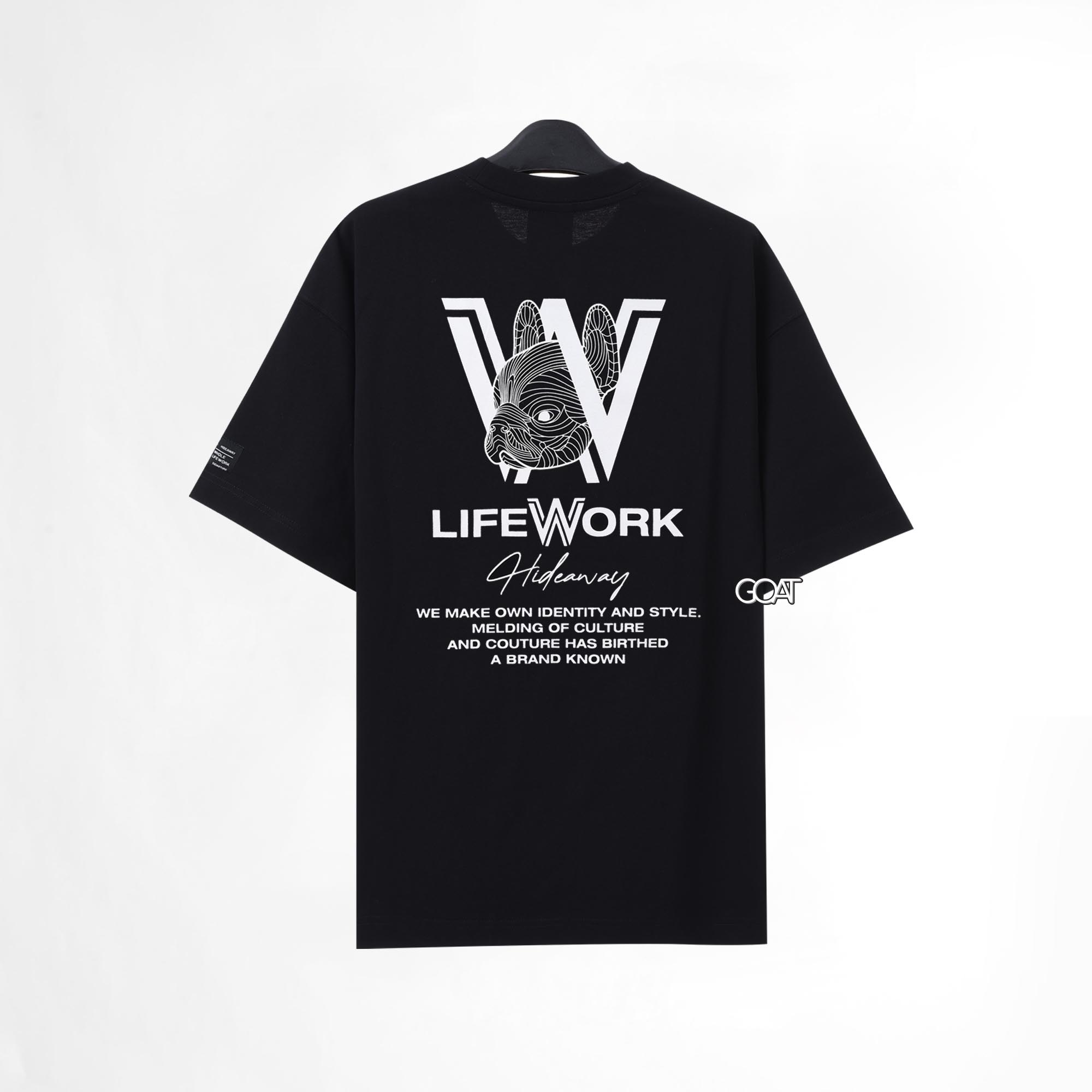 LIFEWORK W HIP DOG T-SHIRT - BLACK