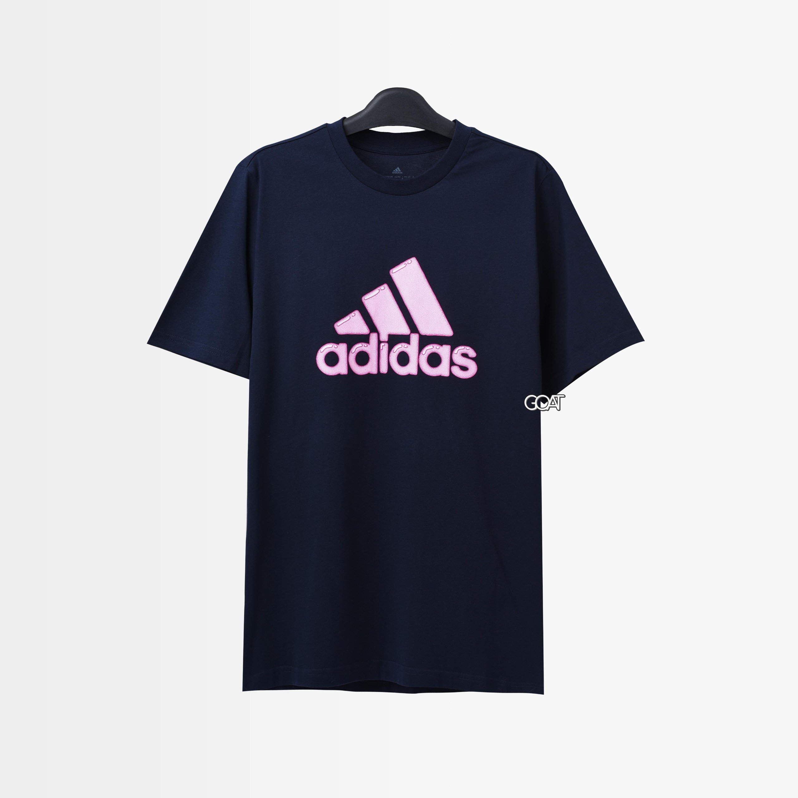 ADIDAS GRAPHIC SPORTWEAR LOGO TSHIRT - NAVY