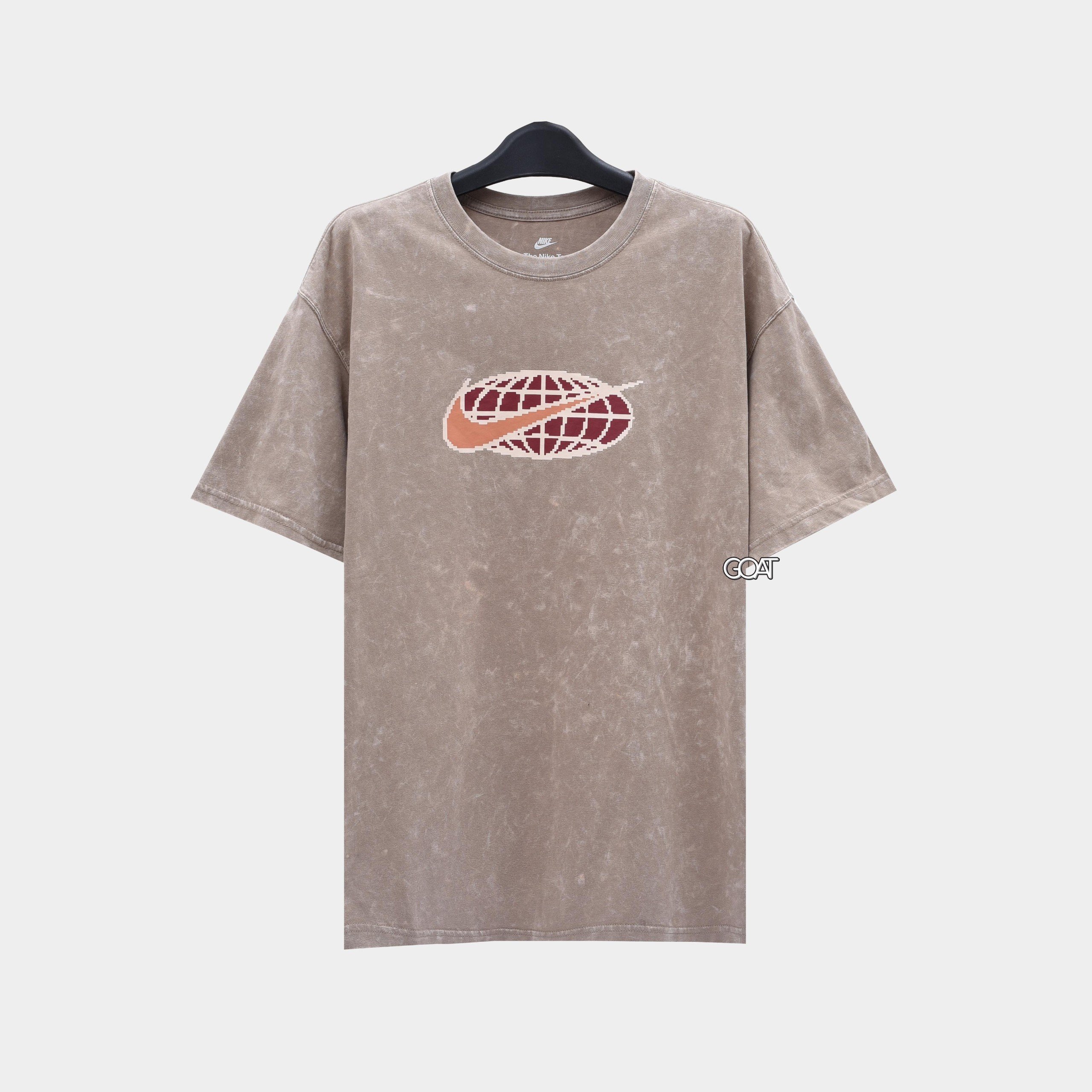 NIKE MAX90 6MO SWOOSH TSHIRT - SAND